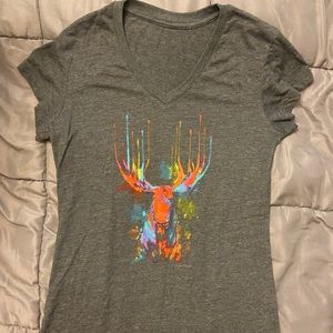 v neck t shirt from Quebec